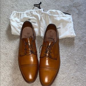 Men’s Allen Edmonds Oxford shoes NWOT